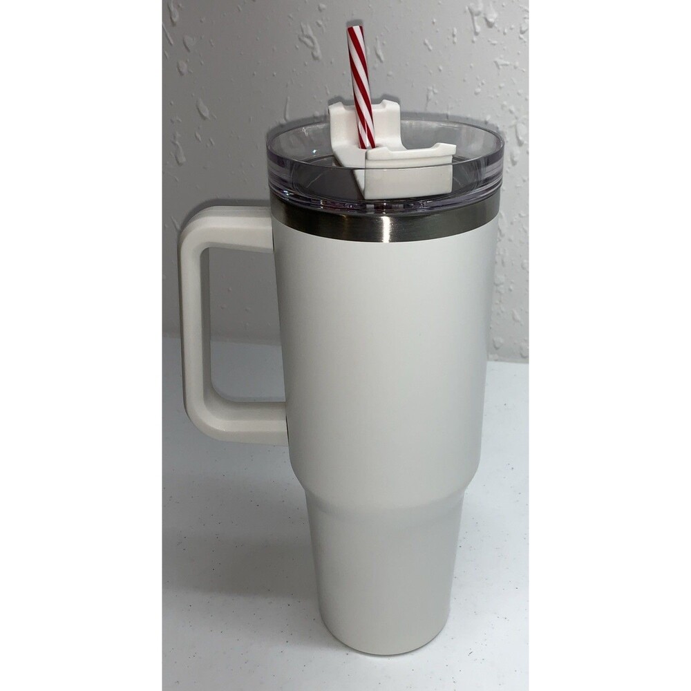 I Heart Dolly Christmas Tumbler 2025 DG 40oz White Peppermint Straw New - Picture 2 of 3